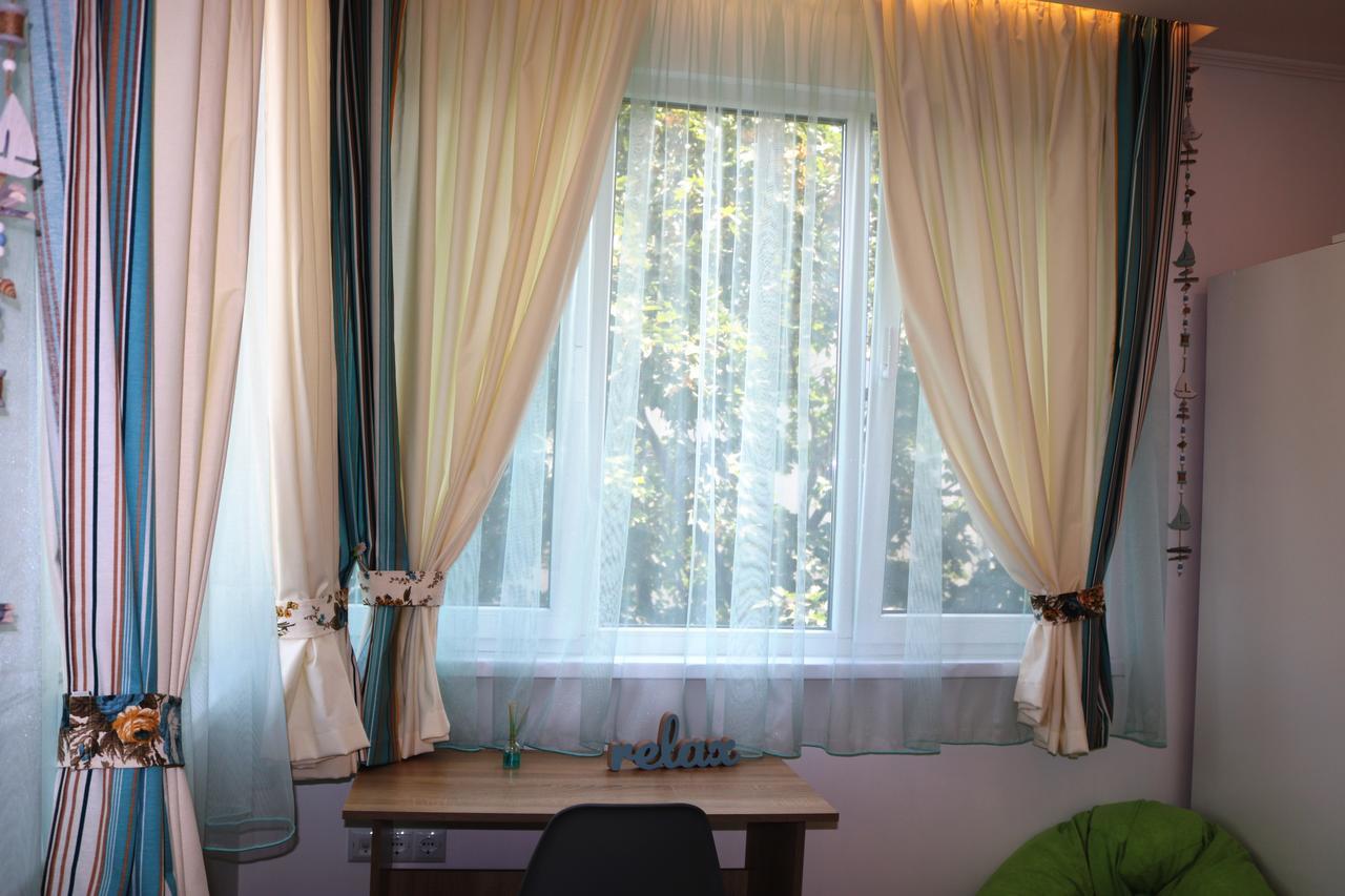 Sea Port Celebrity Apartment - Lets4Holiday Varna Eksteriør bilde